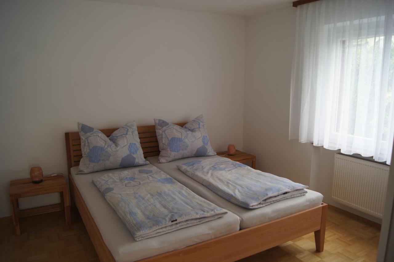 Ferienwohnung Beate Хехст Екстер'єр фото